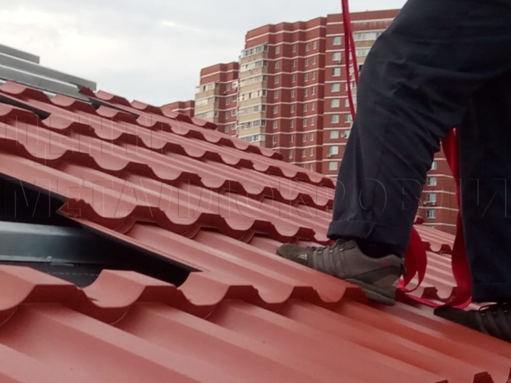 Металлочерепица Геркулес 8004 терракотовый Стальной Бархат от Центра Металлокровли в Омске Металлочерепица Геркулес 8004 терракотовый Стальной Бархат от Центра Металлокровли в Омске